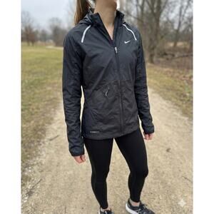 Nike Storm-FIT Black Running Jacket XS Full Zip Reflective